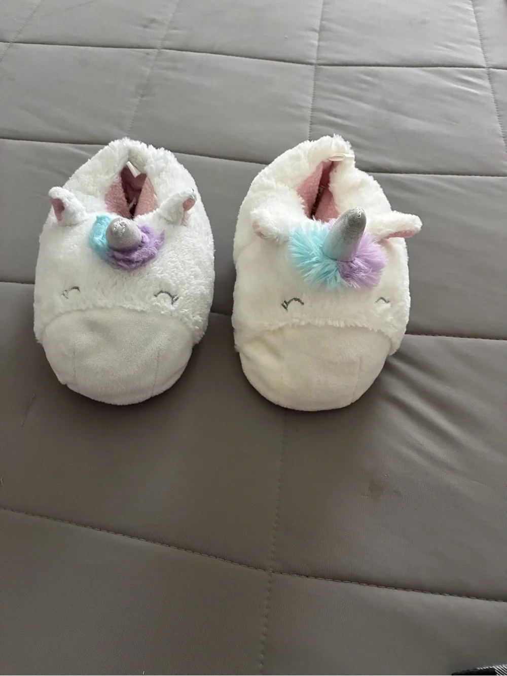Carter's White Unicorn Plush Kids Slippers with Pastel Purple & Blue Accents